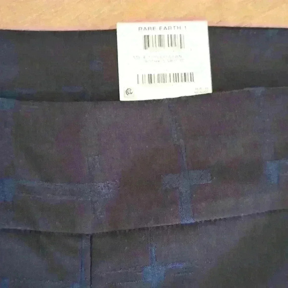 Alfani Tummy-Control Pants Rothko Grid Navy Blue Straight Legs - Size: 24W - Picture 5 of 7